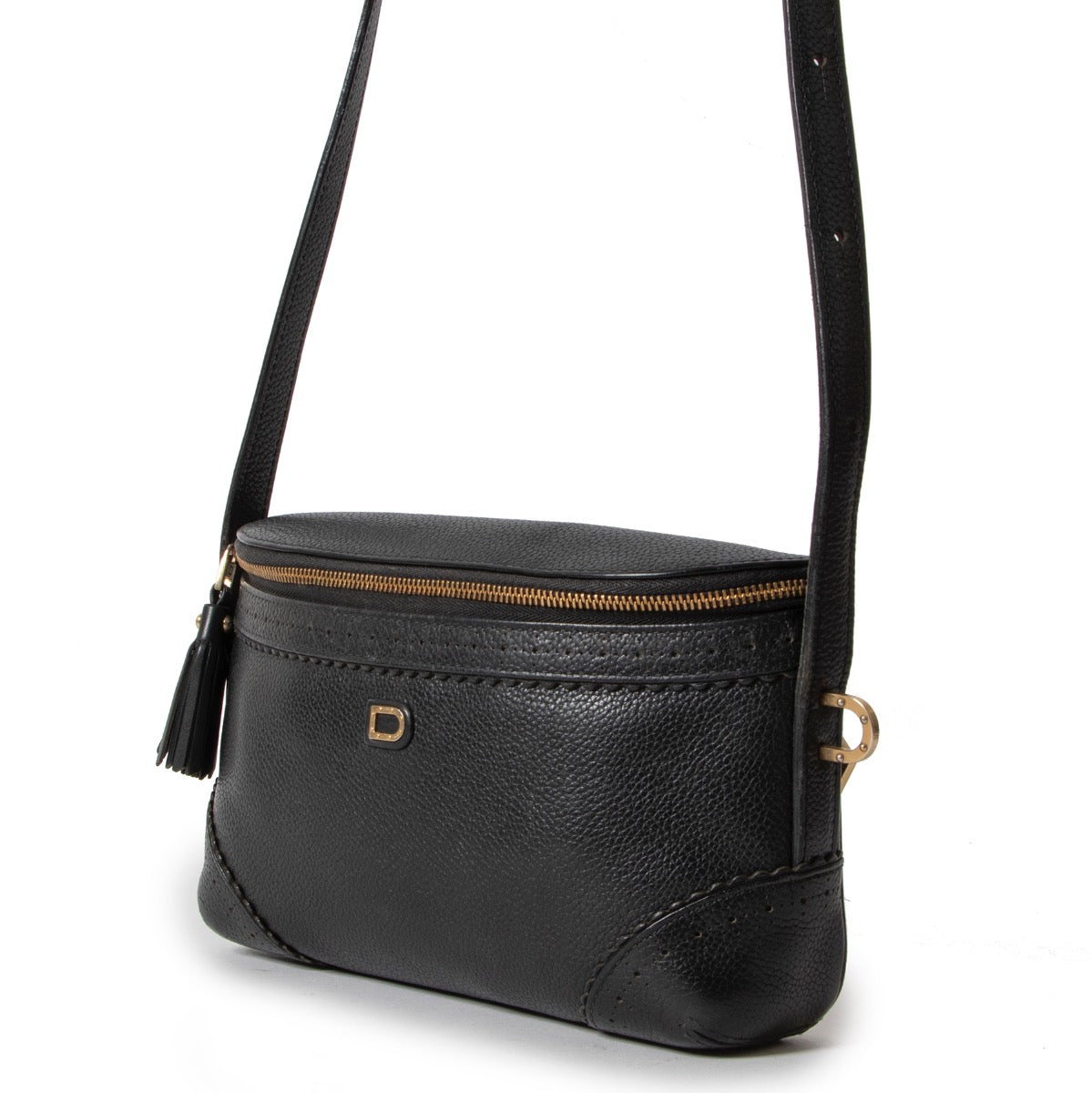 Buy an authentic second hand Delvaux Marie Black Leather Crossbody in very good condition at Labellov