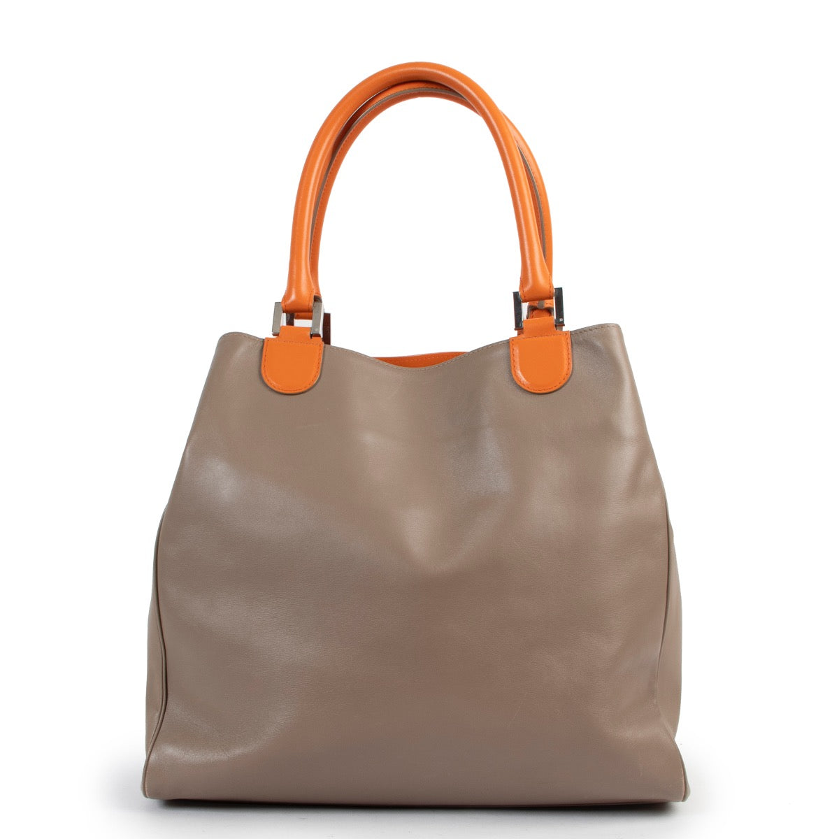 Buy online an authentic second hand Delvaux taupe Louise Satchel Allure Bicolore shoulder bag in very good condition at Labellov in Antwerp.
