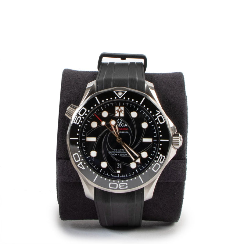 Omega Seamaster Diver 300M James Bond Limited Edition