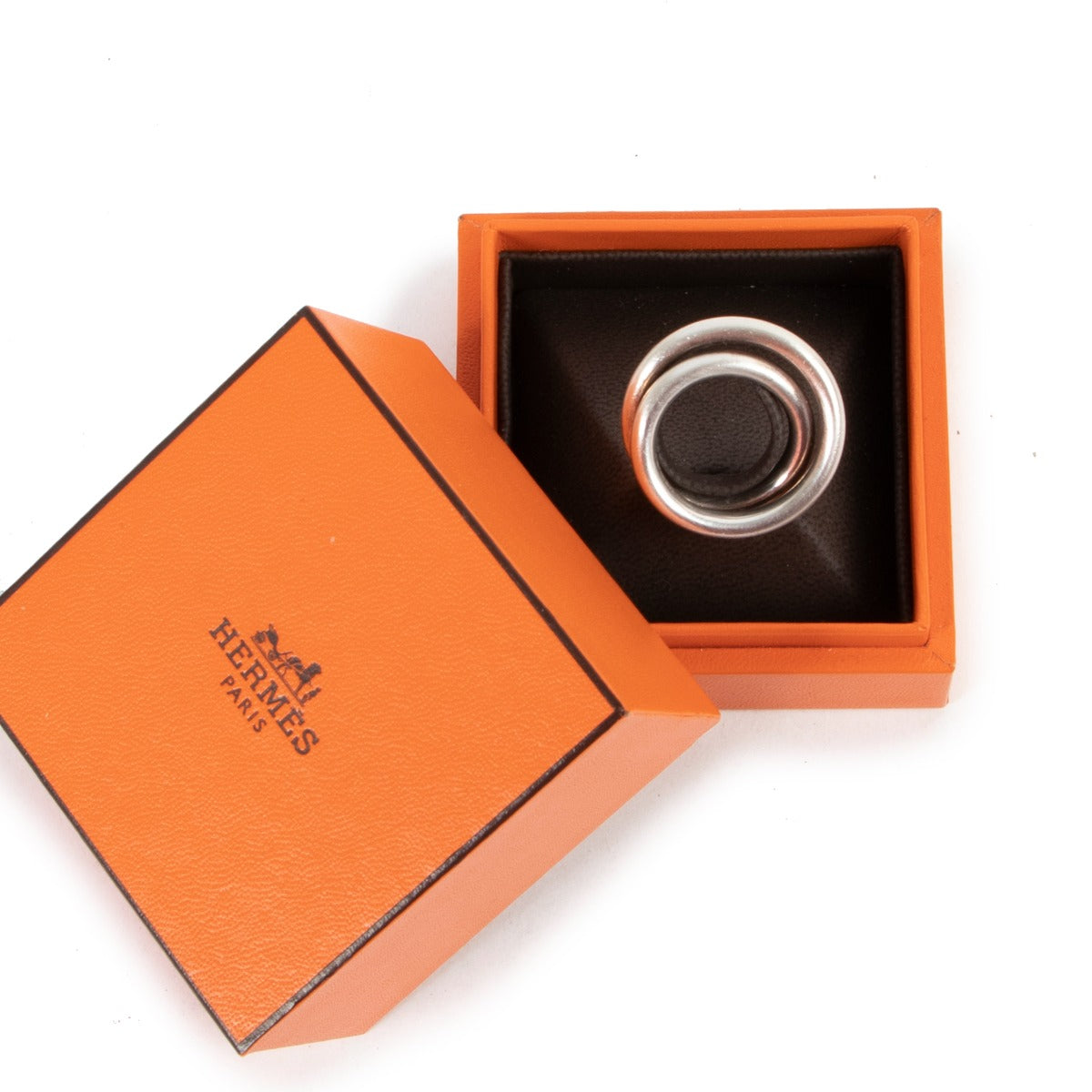 Shop authentic second hand luxury designer jewelry Hermès Silver Vertige Ring at Labellov