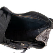 Shop safe online at Labellov in Antwerp this 100% authentic second hand Delvaux Dark Grey Desert Crossbody