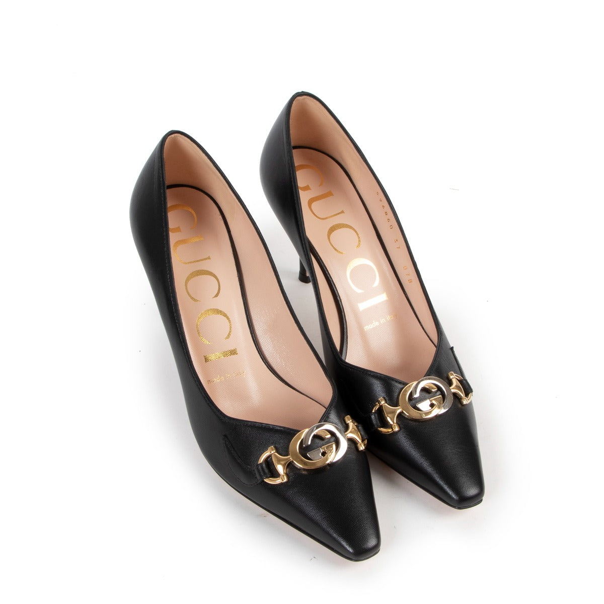 Shop second hand luxury designer Gucci Zumi Black Mid-heel Pumps at Labellov