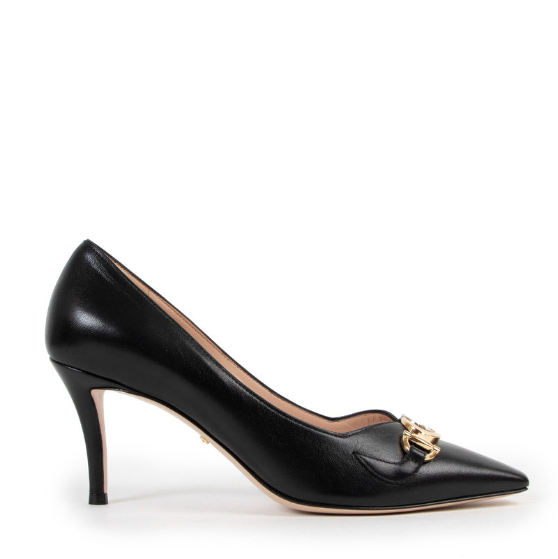 Shop second hand luxury designer Gucci Zumi Black Mid-heel Pumps at Labellov