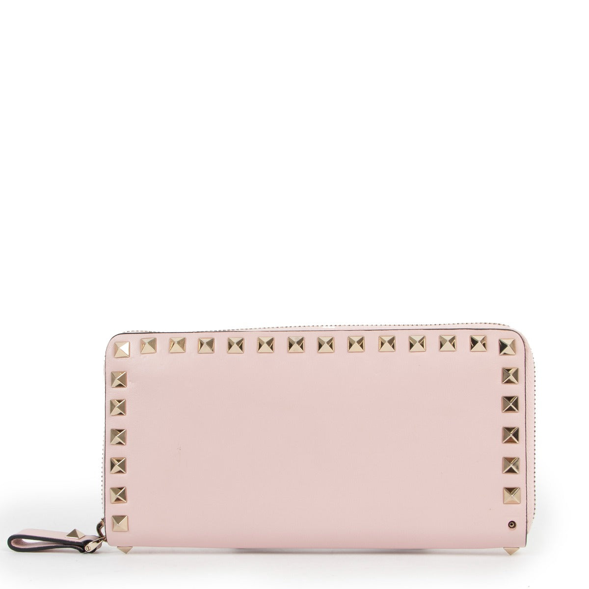 Buy online an authentic second hand Valentino Pink Rockstud Zipped Wallet in good condition at labellov in Antwerp.