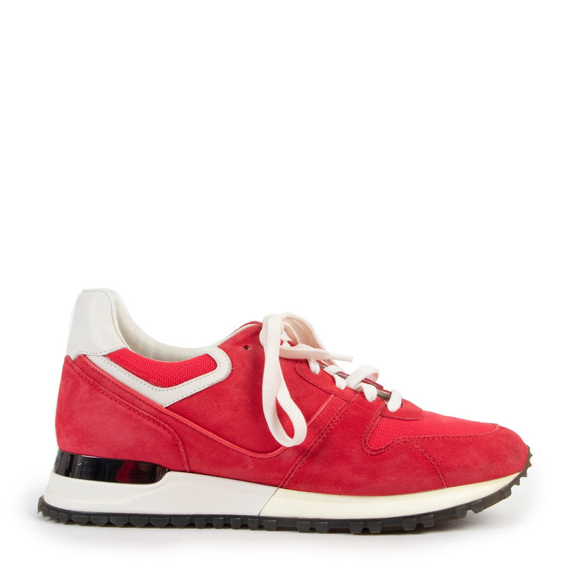 Buy online authentic second hand Louis Vuitton Red Suède Runway Sneakers in very good condition at Labellov in Antwerp.