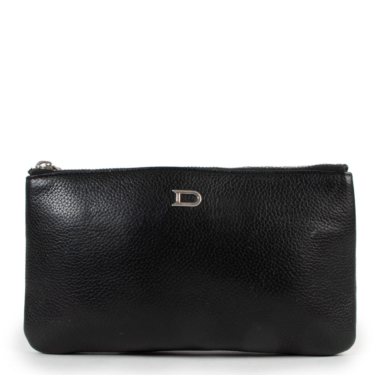 Buy now your 100% authenitc Delvaux accessoires at Labellov.
