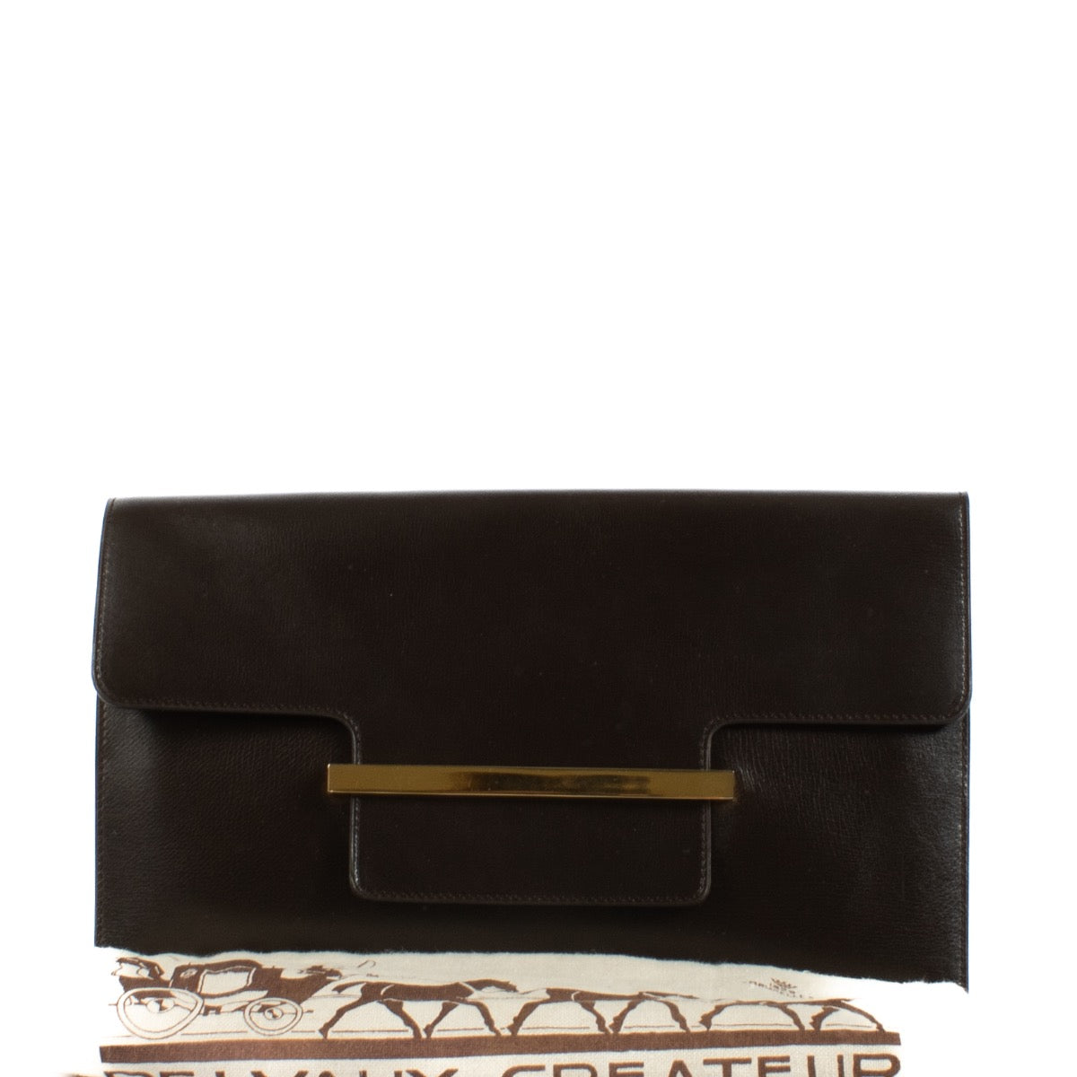 Shop safe online at Labellov in Antwerp, Brussels and Knokke this 100% authentic second hand Delvaux Brown Box Calf Vintage Clutch Bag