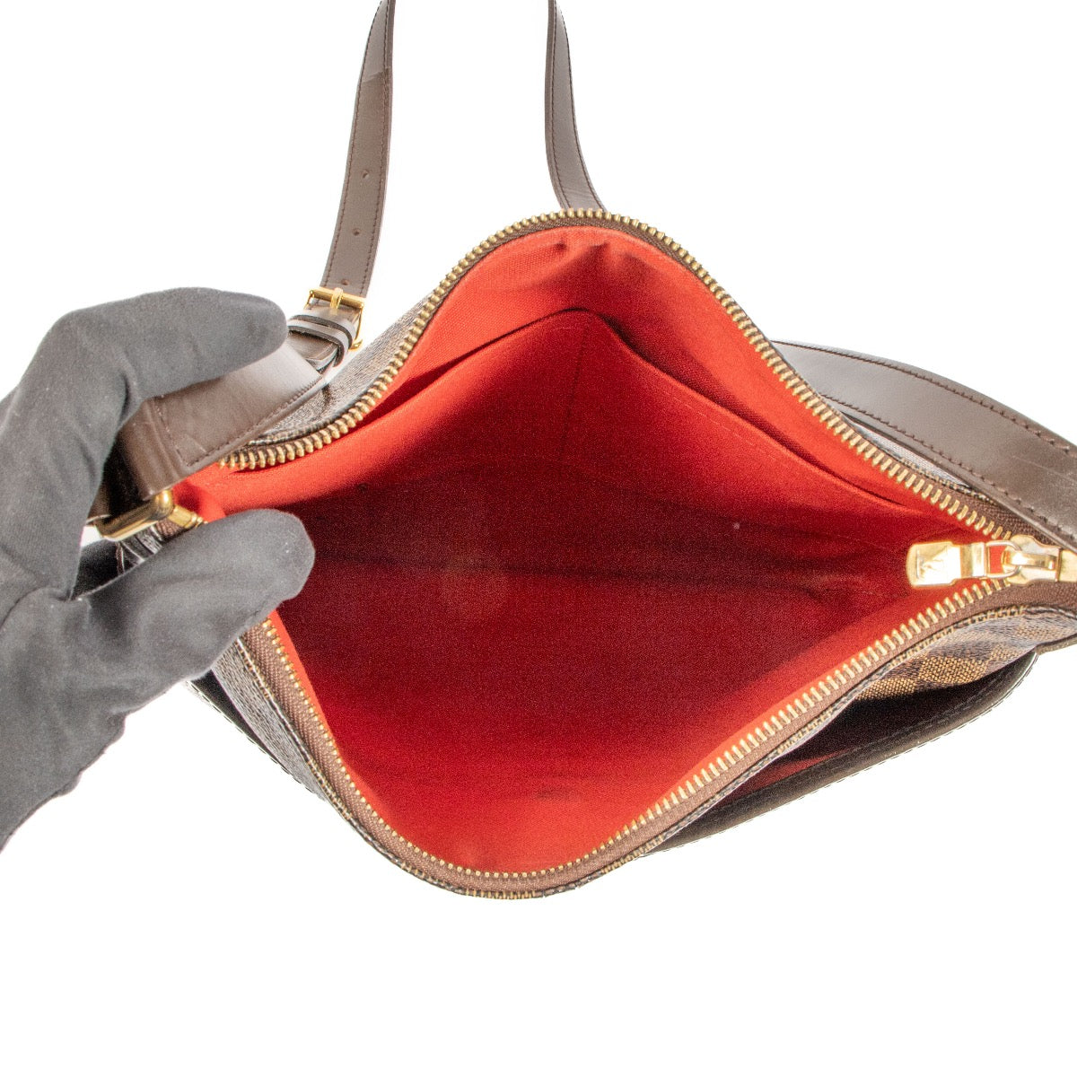 Shop 100% authentic second-hand Louis Vuitton Damier Ebene Bloomsbury Crossbody Bag on Labellov.com
