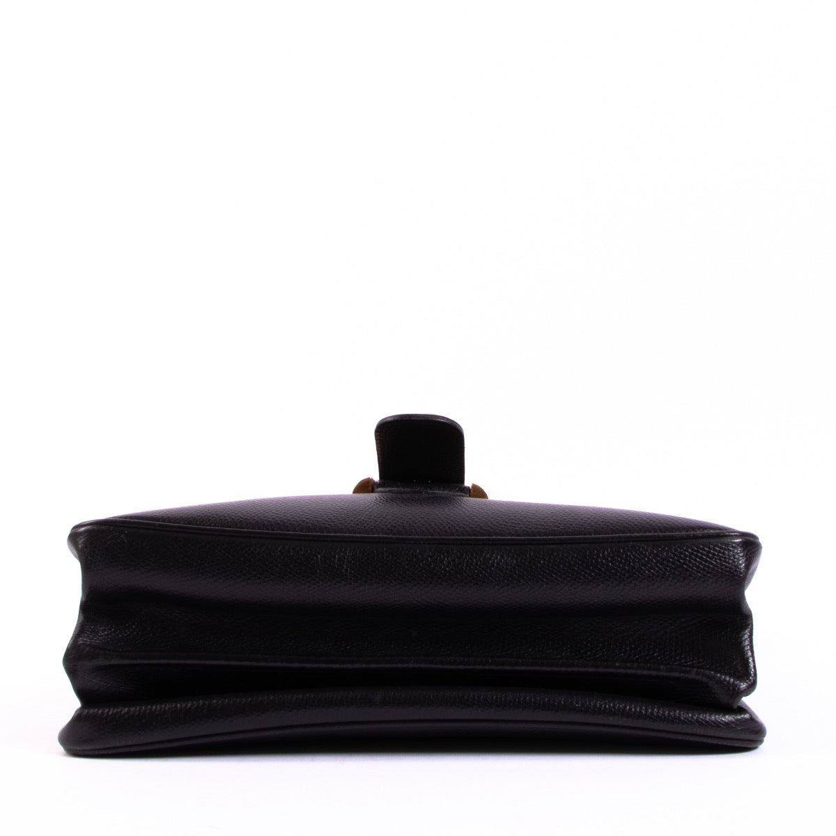shop safe online at Labellov in Antwerp this 100% authentic second hand Delvaux Black Baudrier Shoulder Bag