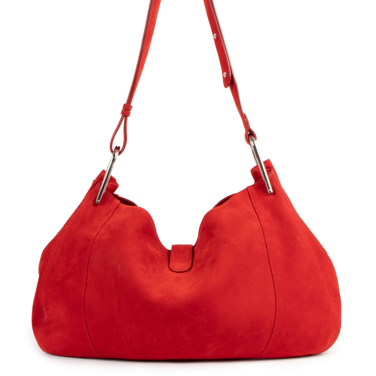 Buy online an authentic second hand Delvaux Red Nubuck Chablis Shoulder Bag in good condition at Labellov in Antwerp.