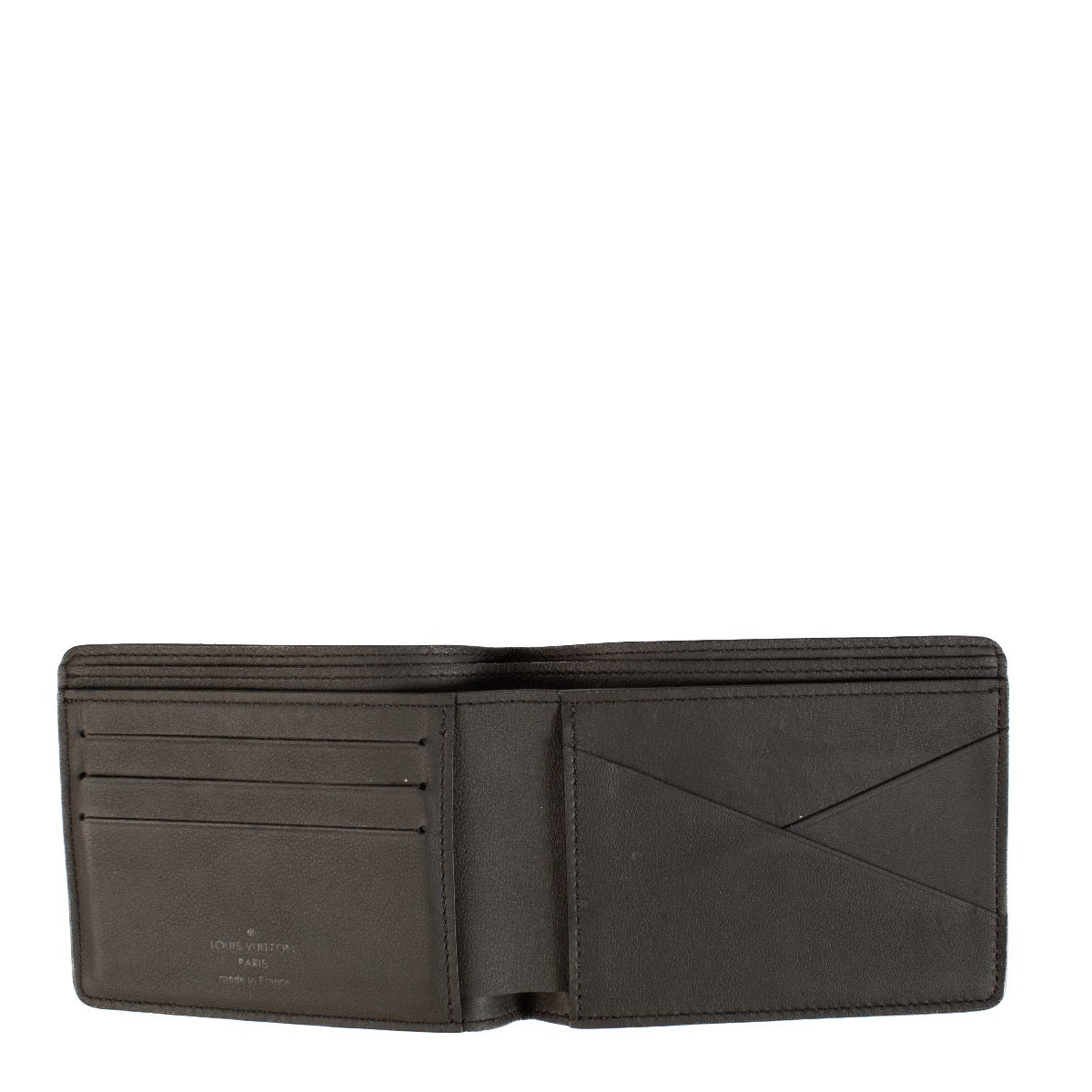 Shop safe online at Labellov in Antwerp, Brussels and Knokke this 100% authentic second hand Louis Vuitton Black Monogram Shadow Leather Multiple Wallet