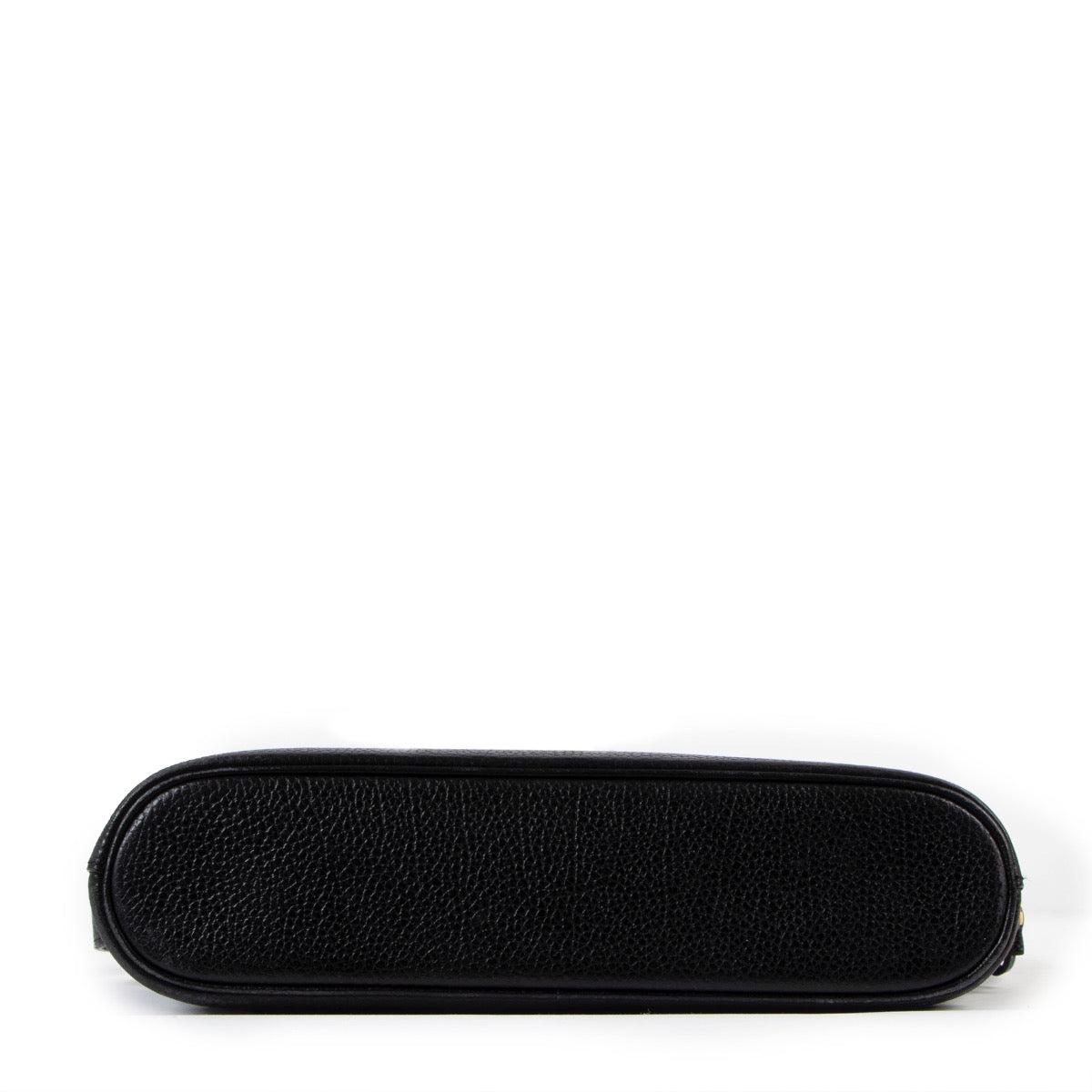 Buy online an authentic second hand Delvaux Simoun PM black leather crossbody bag in very good condition at Labellov in Antwerp.