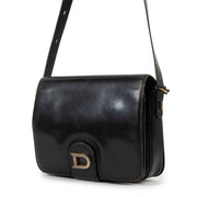 Buy online an authentic second hand Delvaux Black Vintage Heureux Crossbody in preloved condition at Labellov in Antwerp.