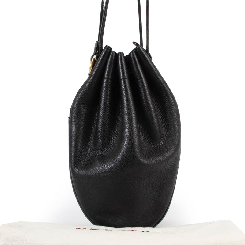 Shop safe online 100% authentic Second hand Delvaux Tabarin Navy Blue Bucket Bag at Labellov in Antwerp