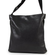 Shop safe online at Labellov in Antwerp this 100% authentic second hand Deux de Delvaux Black Messenger Bag