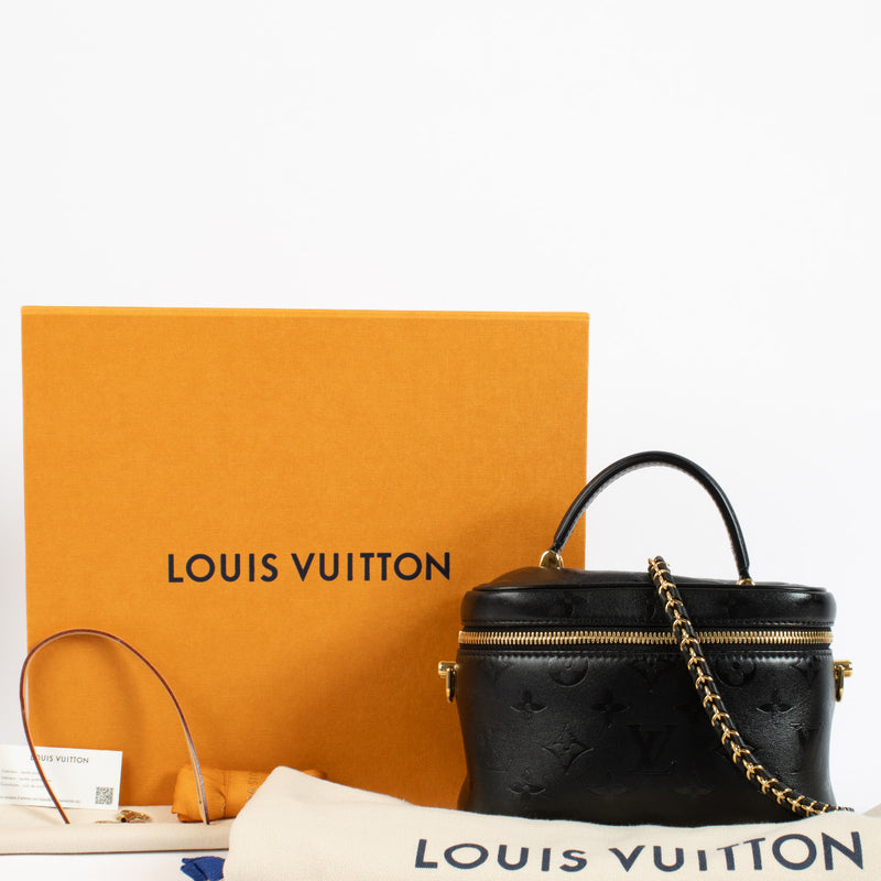 Louis Vuitton Black Vanity PM Crossbody Bag aan de beste prijs bij Labellov tweedehands luxe in Antwerpen en Knokke