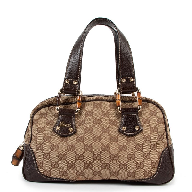 Buy online an authentic second hand Gucci GG Canvas Bamboo Boston Bag in very good condition at Labellov in Antwerp.