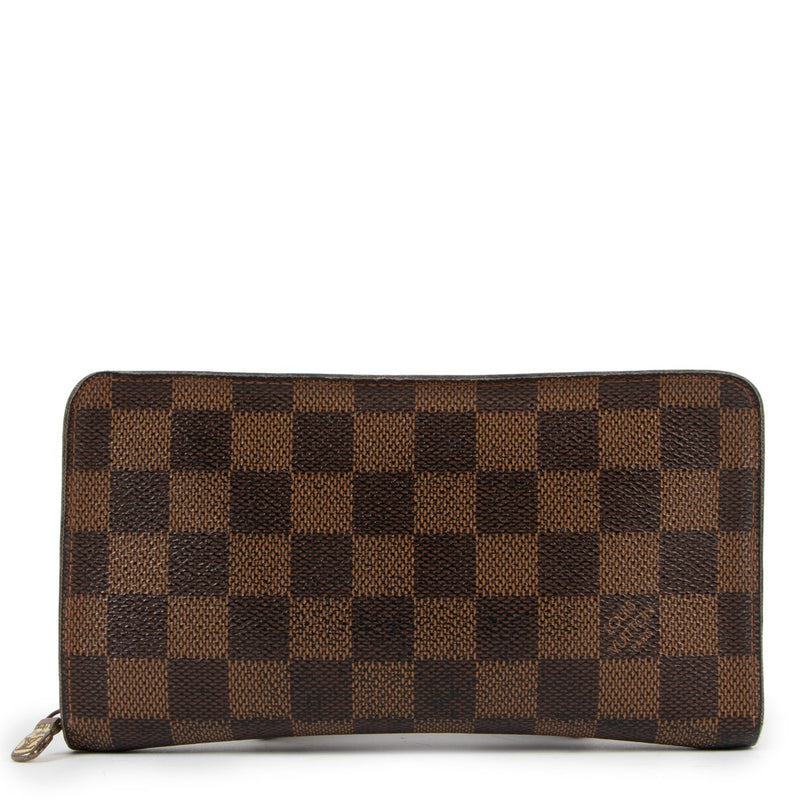 Second hand Vintage Louis Vuitton 2002 Zippy Wallet Damier Ebene at Labellov.com