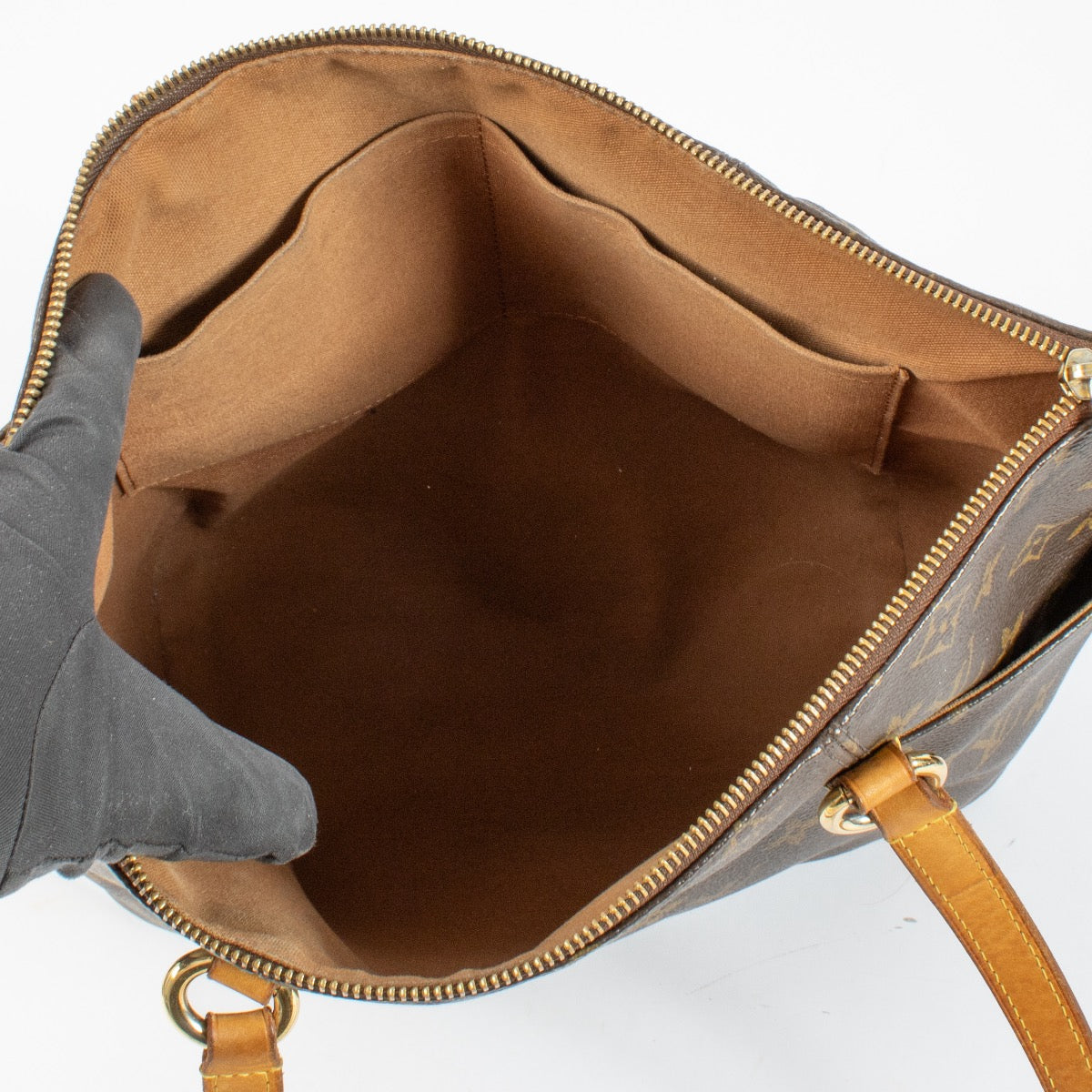 Louis Vuitton Monogram Shoulder bag