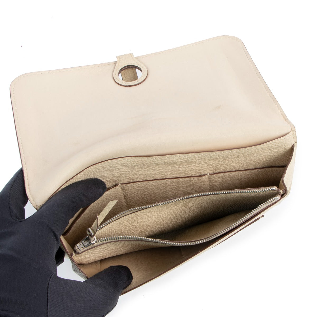 Authentic second hand Hermès Dogon Duo Trench Togo Wallet at Labellov.com