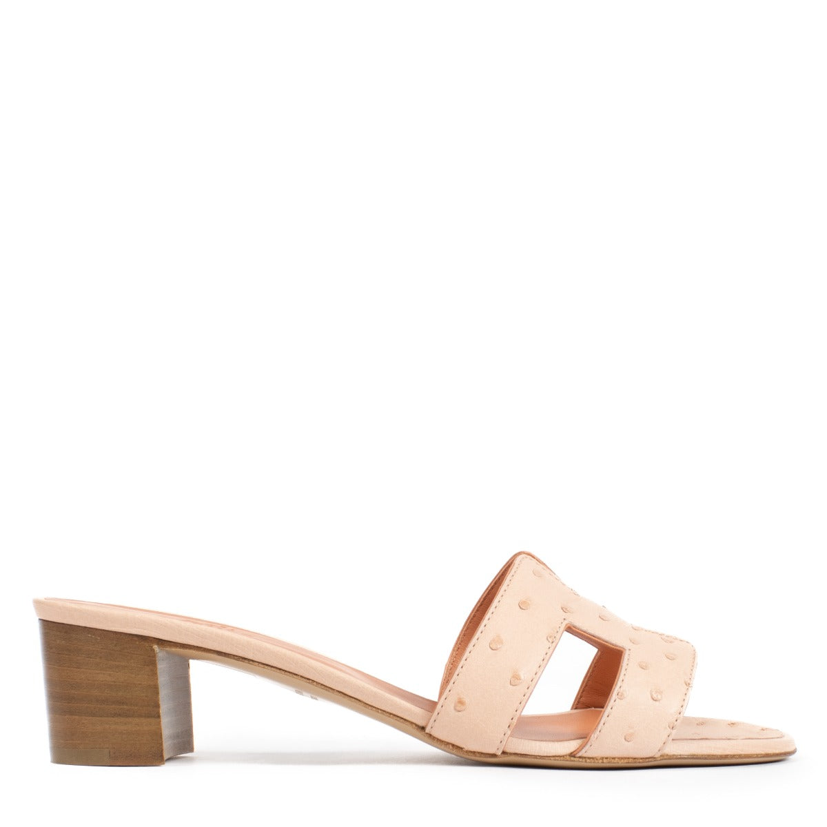 Hermès Rose Pink Nude Ostrich Oasis Sandals