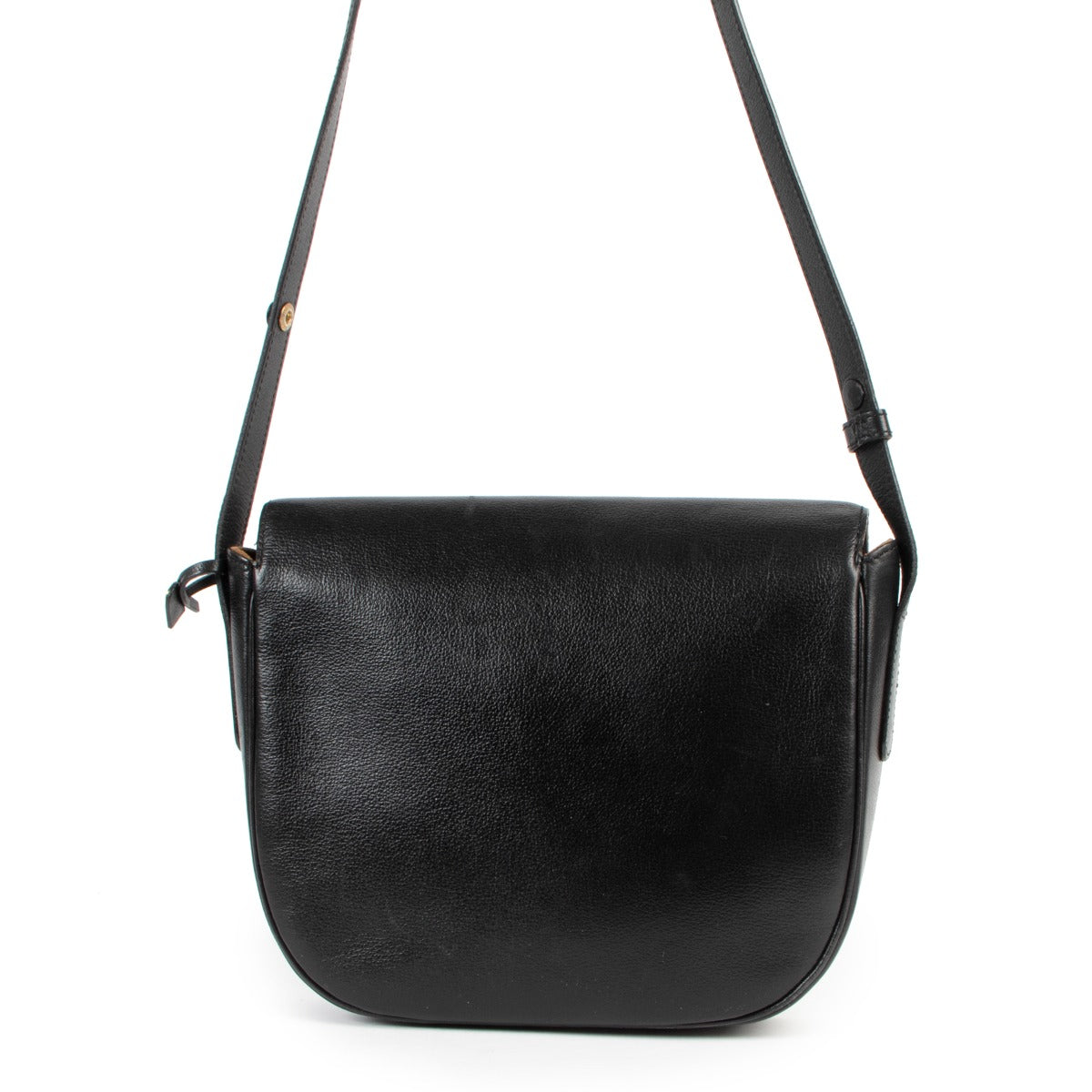 Shop now for your pre-loved, 100% authentic Delvaux bags, at Labellov.