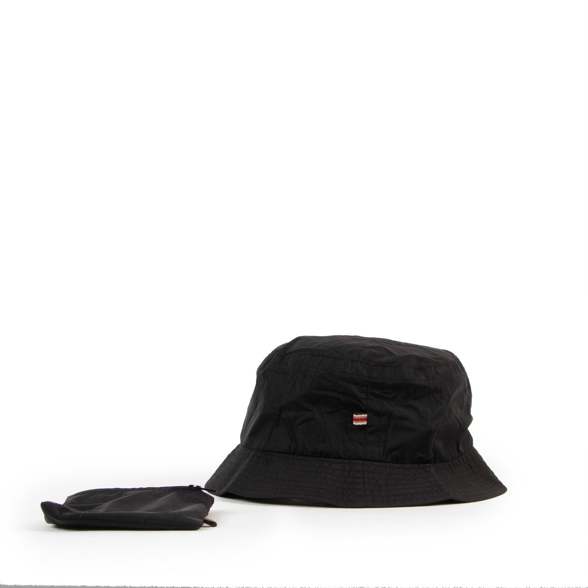 Shop safe online at Labellov in Antwerp this 100% authentic second hand Burberry Black Rain Bucket Hat - Size S