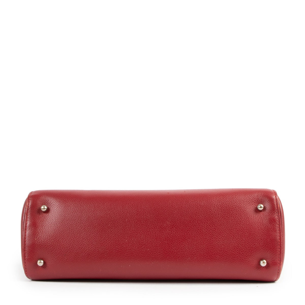 Buy online an authentic second hand Delvaux Red Reverie top handle bag in good condition at Labellov in Antwerp.