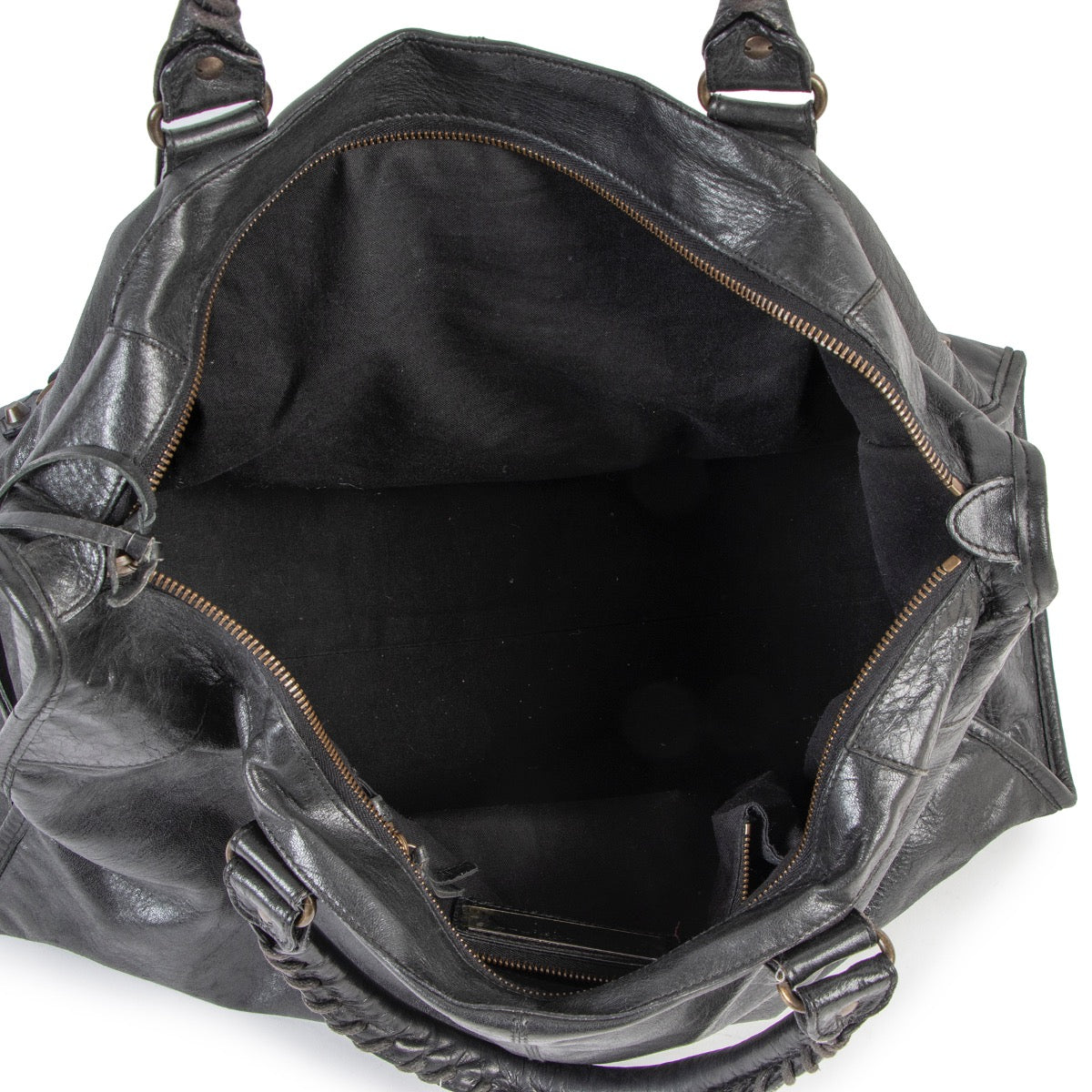 Buy an authentic second hand Balenciaga Black Chèvre Arena Classic Work Top Handle in very good condition at Labellov