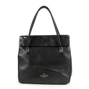 Shop safe online at Labellov in Antwerp this 100% authentic second hand Valentino Black Leather Top Handle