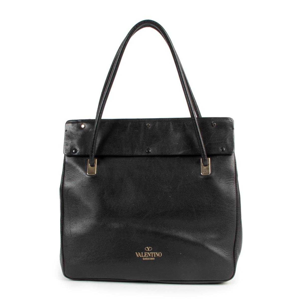 Shop safe online at Labellov in Antwerp this 100% authentic second hand Valentino Black Leather Top Handle