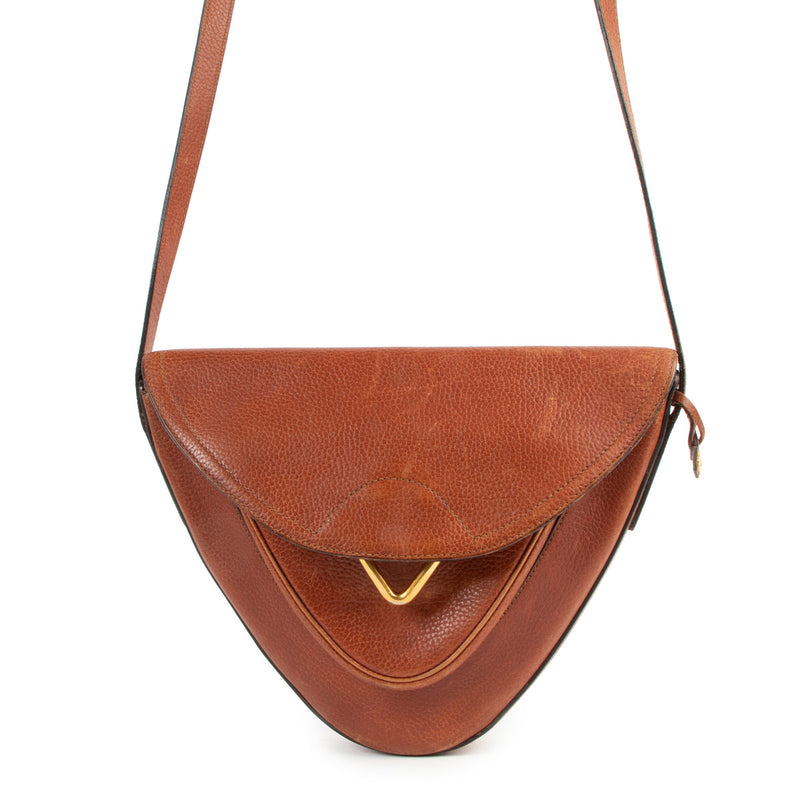 Delvaux Cognac Leather Crossbody for the best price at Labellov secondhand luxury in Antwerp