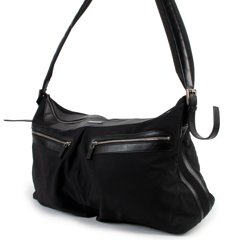 Shop now for your pre-loved, 100% authentic Gucci bags, at Labellov.