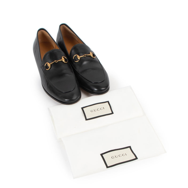 Shop now for your pre-loved, 100% authentic Gucci Black Betis Glamour Horsebit Loafers - Size 38.5 at Labellov.