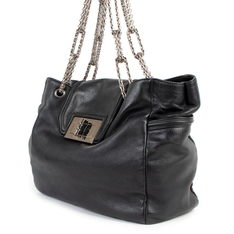 We buy and sell your authentic Chanel Black Leather Maxi Jumbo 2.55 Shoulder Bag. Shop and sell your authentic designer bags online at Labellov.