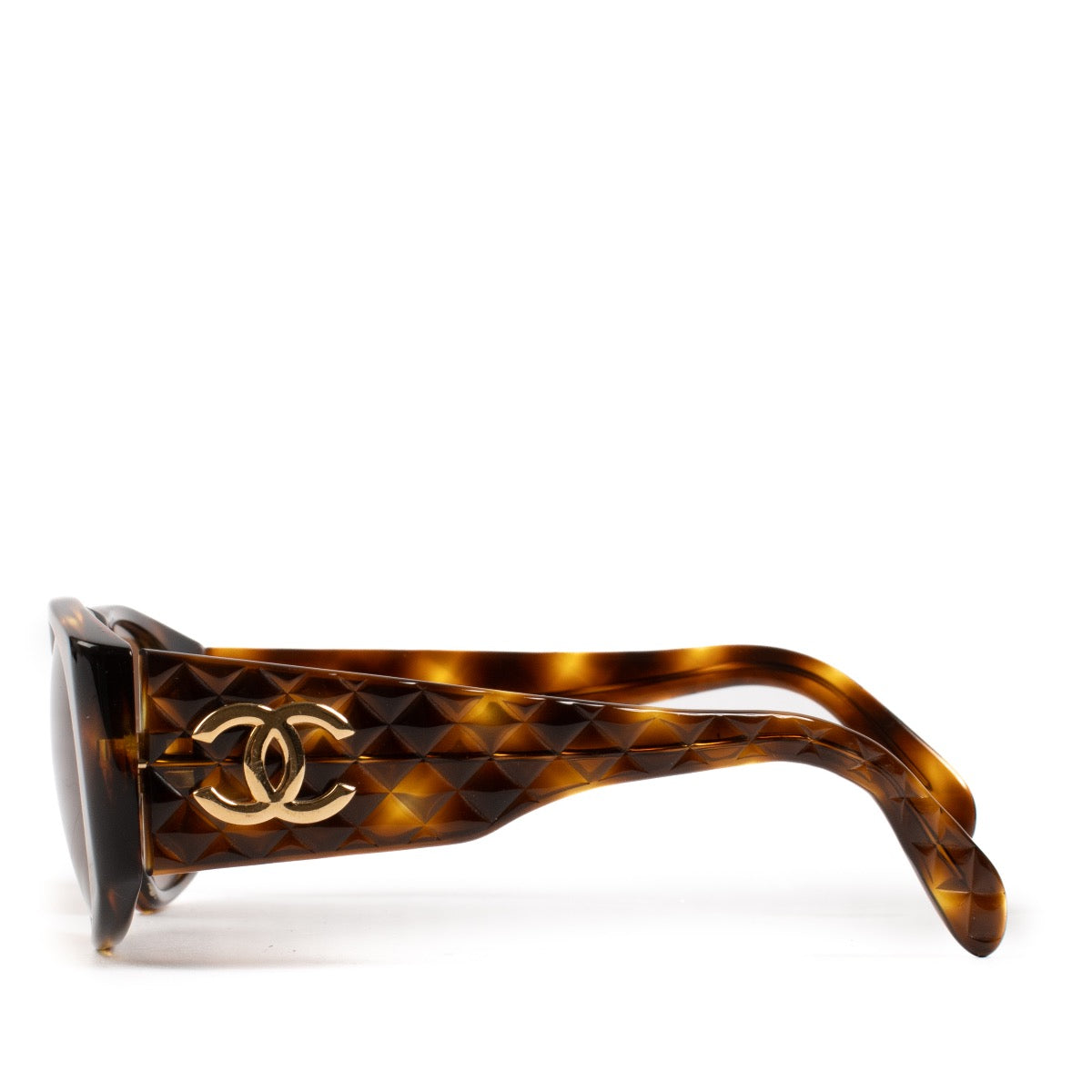 shop 100% authentic second hand Chanel Brown Sunglasses on Labellov.com