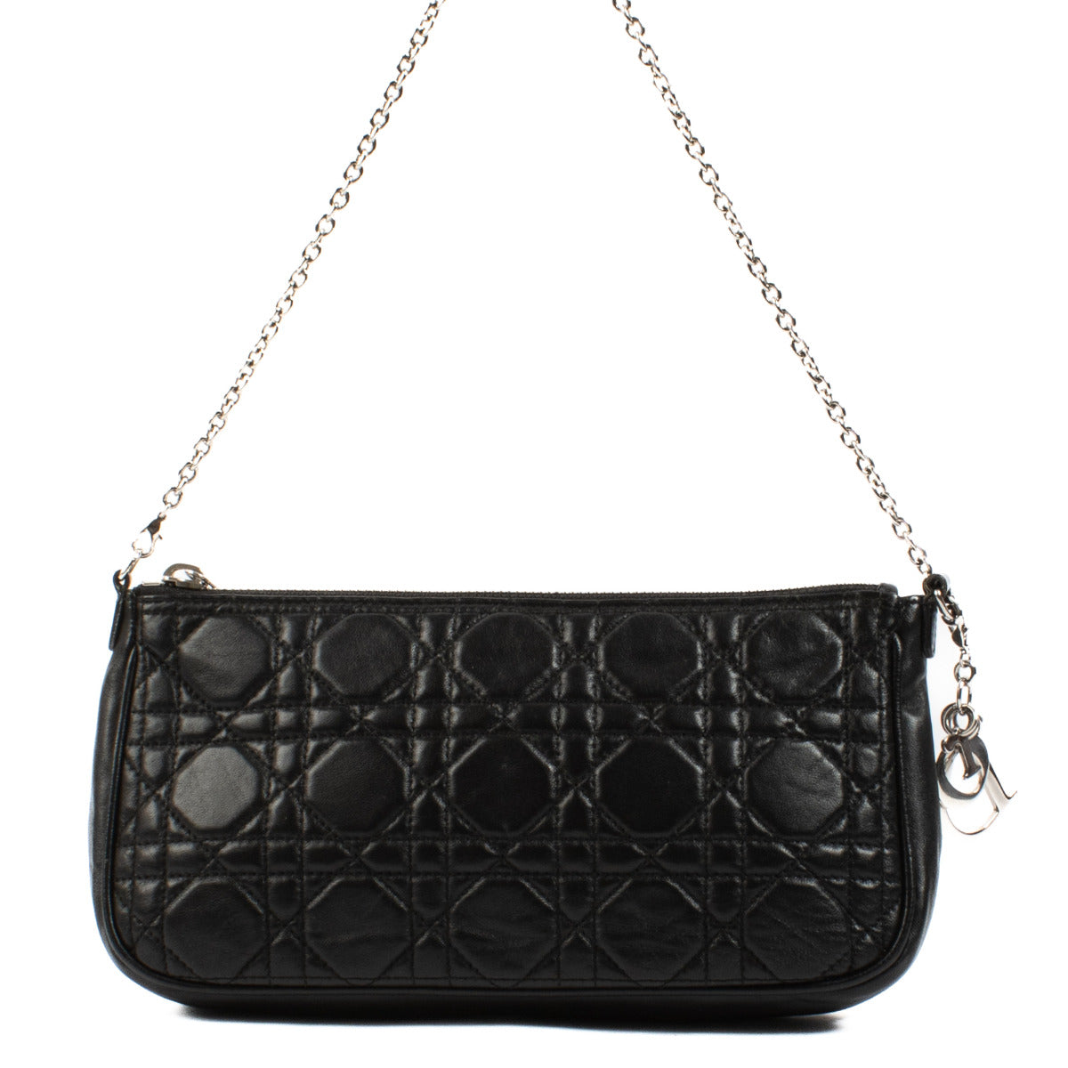 Christian Dior Black Cannage Shoulder Bag aan de beste prijs bij Labellov tweedehands luxe in Antwerpen en kNokke. Koop en verkoop aan de beste prijs.
