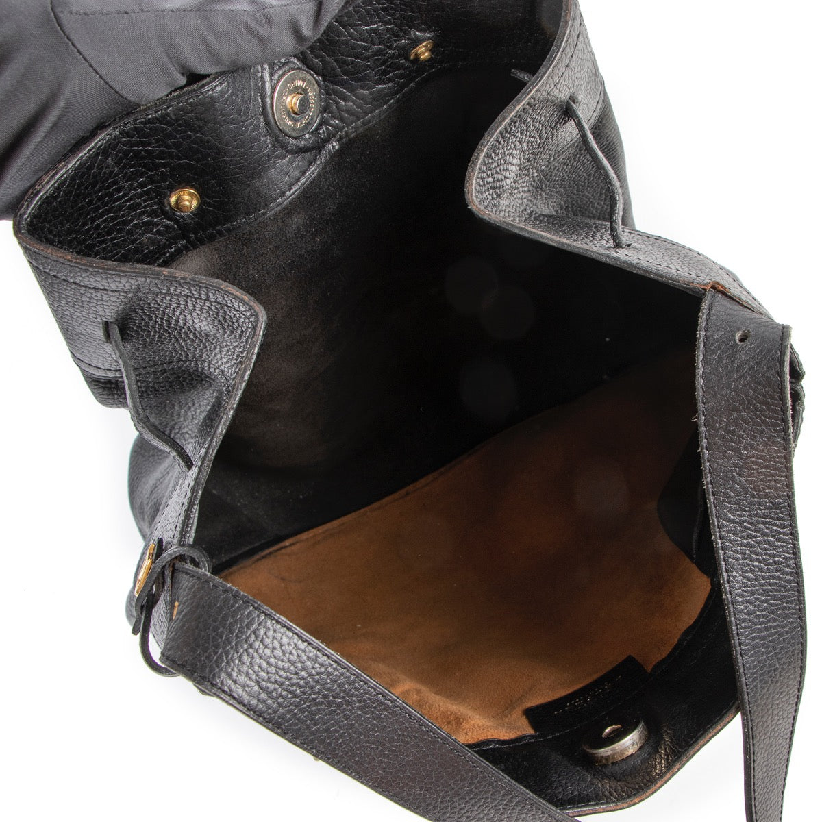 Shop safe online at Labellov in Antwerp this 100% authentic second hand Delvaux Black Nomade Crossbody Bag
