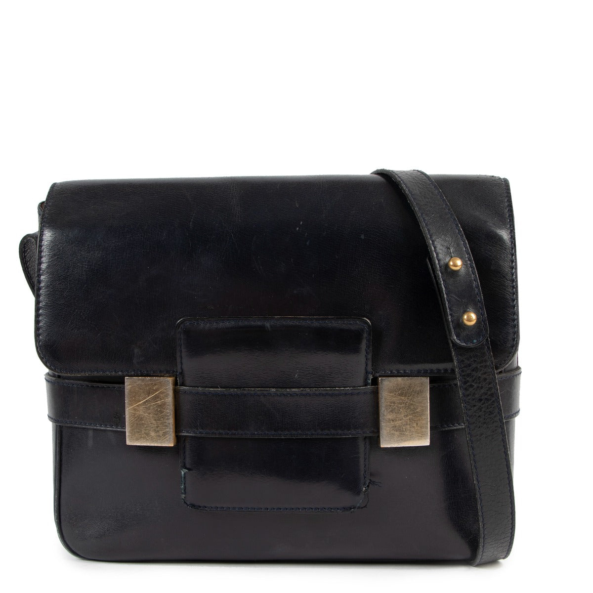 Buy an authentic second hand Delvaux Vintage Blue Boxcalf Madame Crossbody in pre-loved condition at Labellov