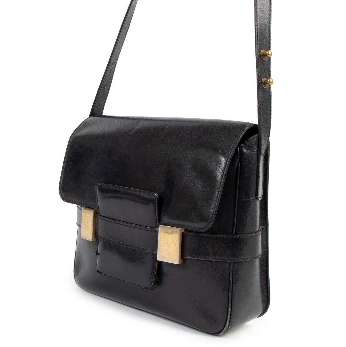 Buy an authentic second hand Delvaux Vintage Blue Boxcalf Madame Crossbody in pre-loved condition at Labellov