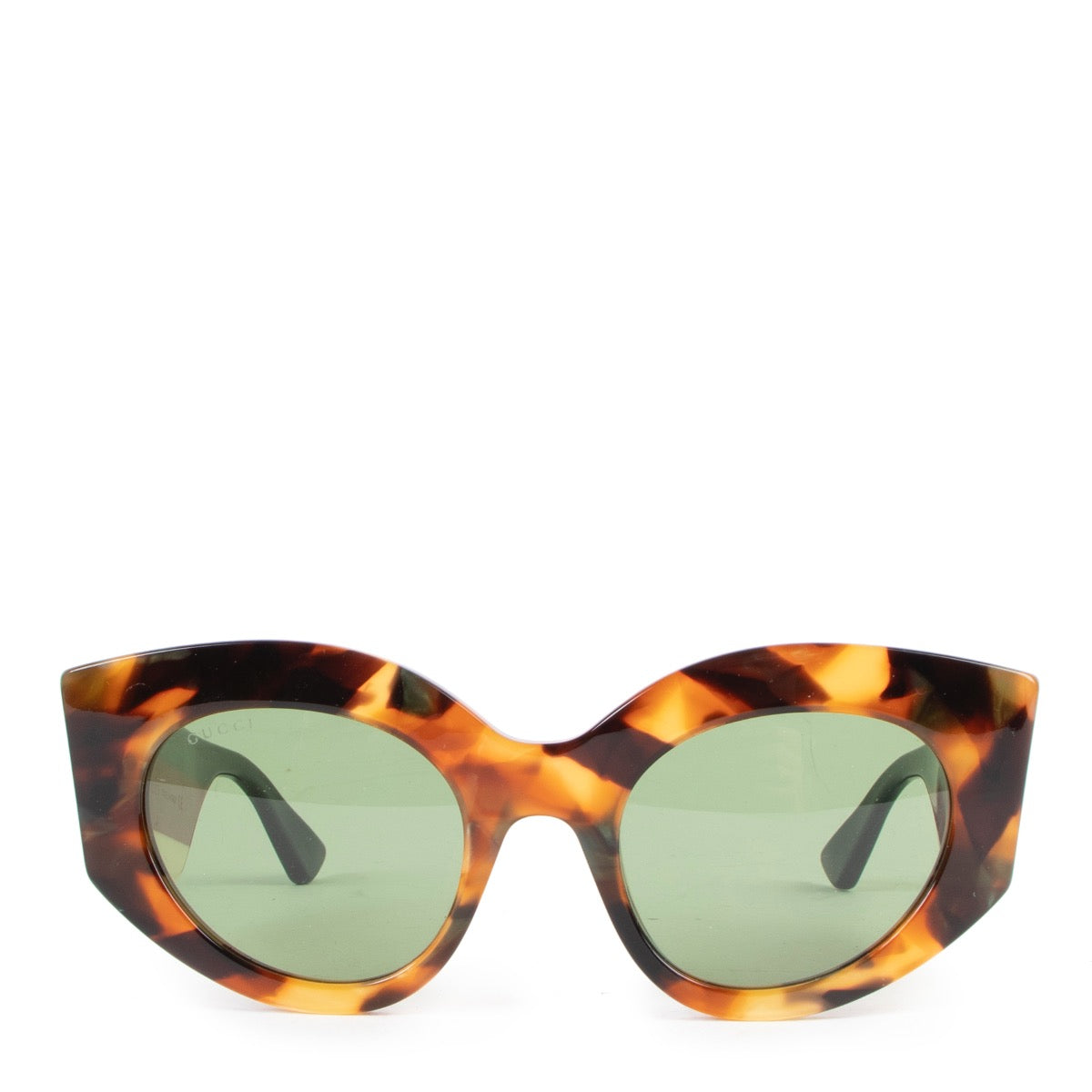 Shop safe online at Labellov in Antwerp this 100% authentic second hand Gucci Tortoise Acetate Cat-eye Glasses