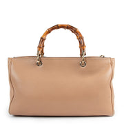authentic second hand Gucci Dusty Pink Medium Bamboo Shopper Leather Tote Bag at labellov.com
