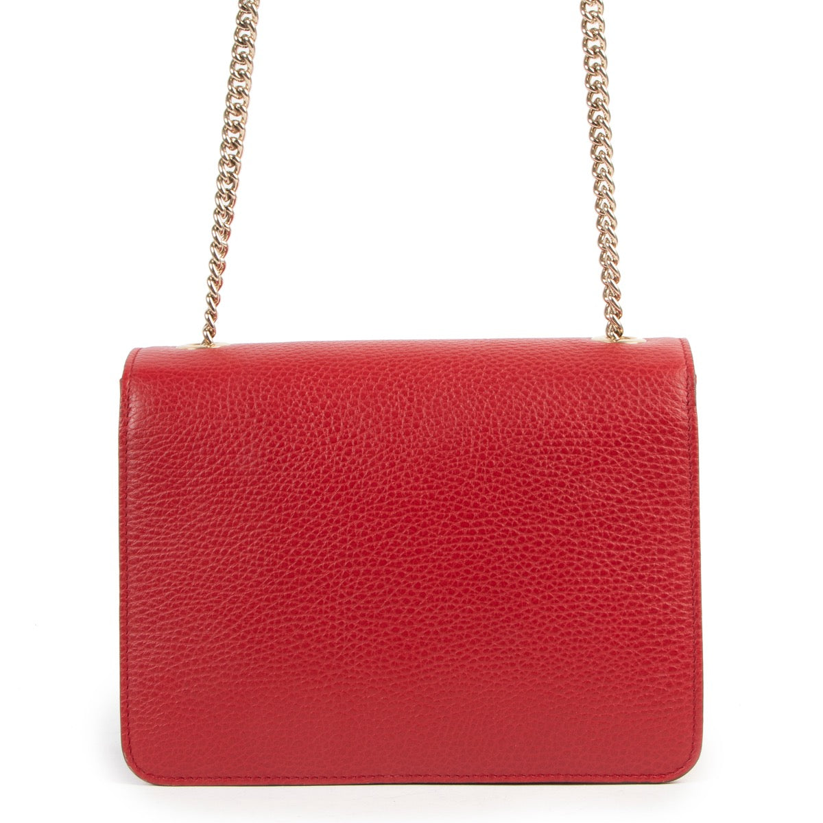 Shop safe online at Labellov in Antwerp this 100% authentic second hand Gucci Red Interlocking GG Crossbody Bag