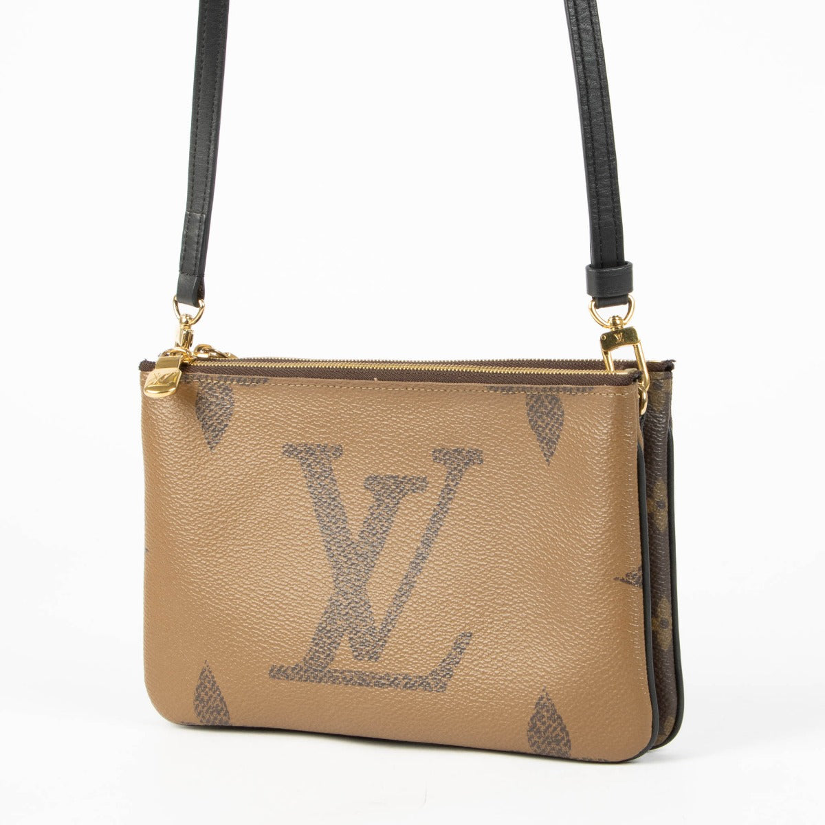 Shop this authentic Louis Vuitton Monogram Double Zip Pochette pre-loved on Labellov.com
