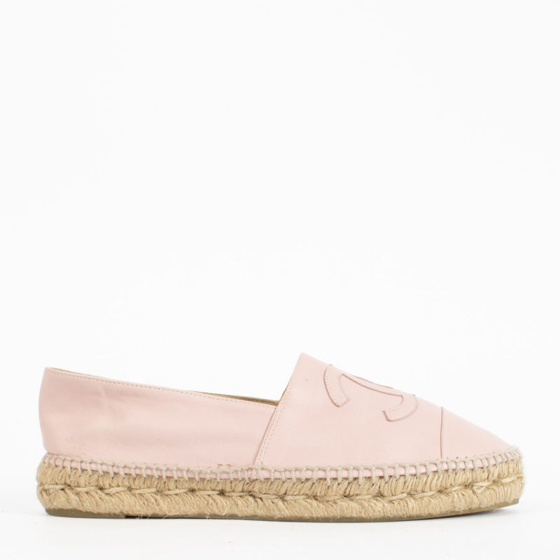 Authentic Preloved Chanel Pink Leather Espadrilles Flats - Size 39 on Labellov.com