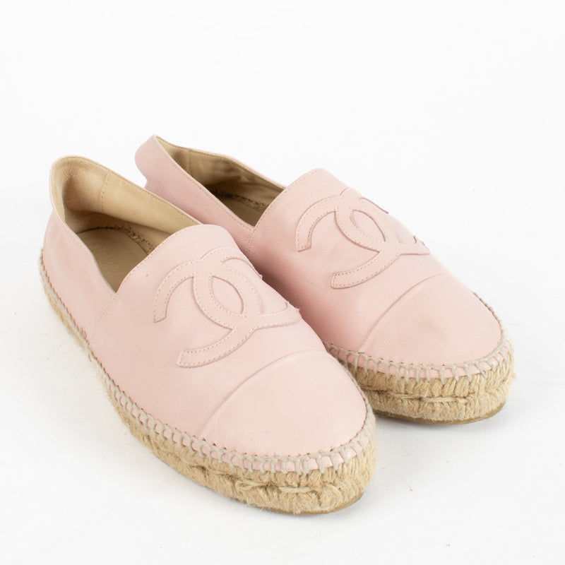Authentic Preloved Chanel Pink Leather Espadrilles Flats - Size 39 on Labellov.com