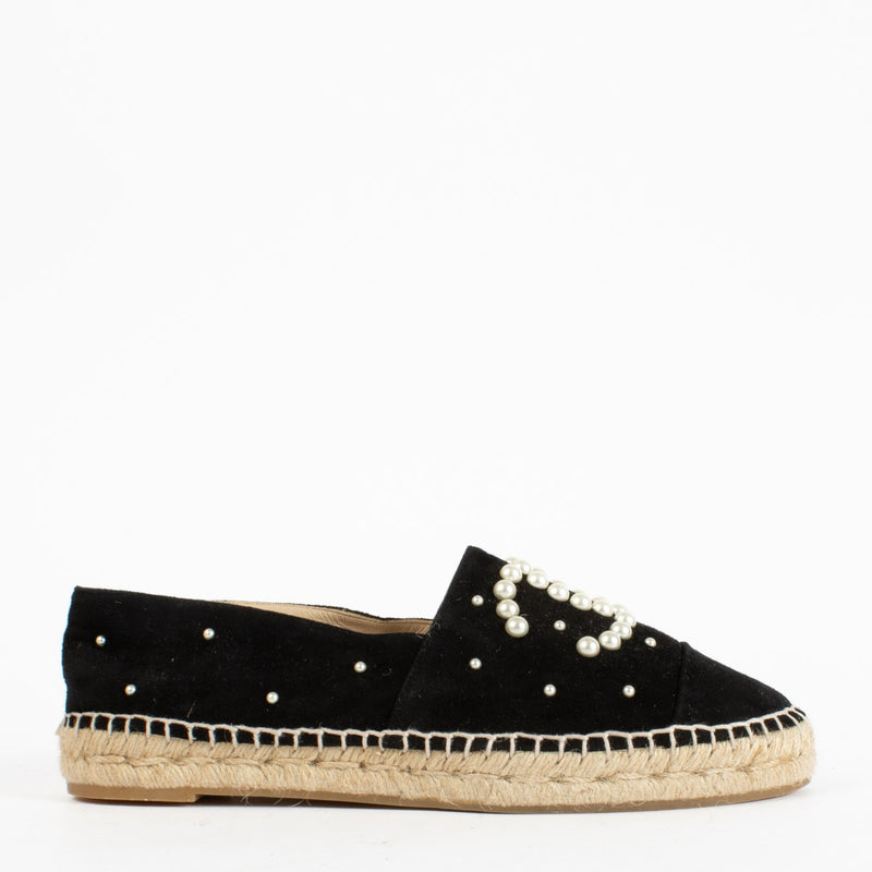 Authentic Preloved Chanel Black Pearl Espadrilles Black White Flats - Size 39 on Labellov.com