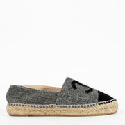 Authentic Preloved Chanel Grey Flats - Size 39 on Labellov.com