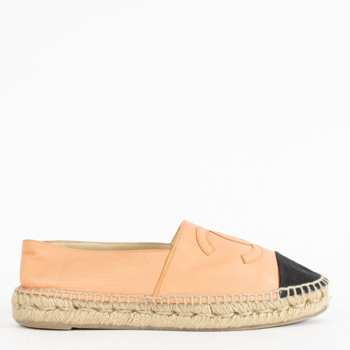 Espadrilles Chanel en cuir rose saumon avec CC - Taille 38