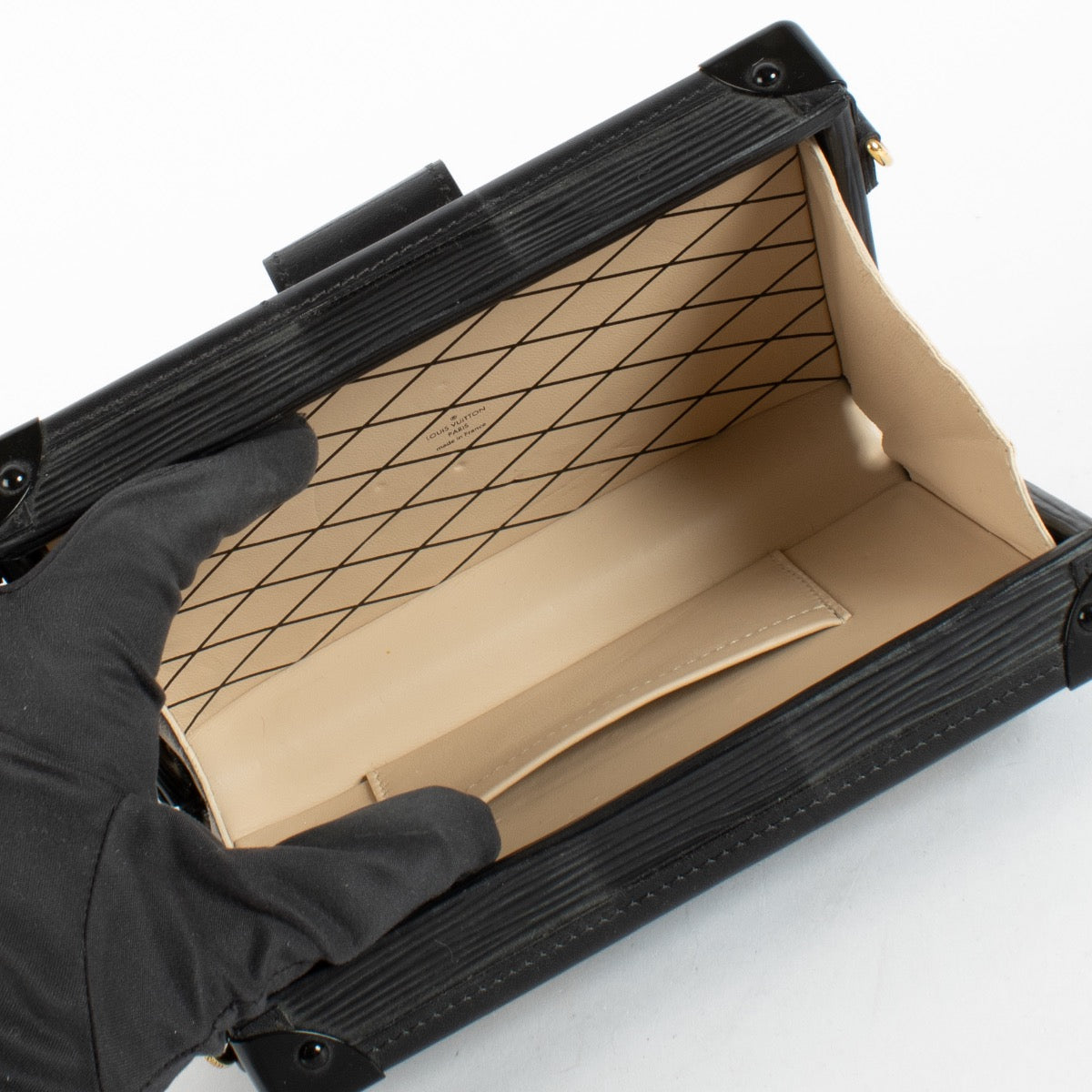 Authentic Second Hand Louis Vuitton Black Épi Petite Malle Clutch on Labellov.com